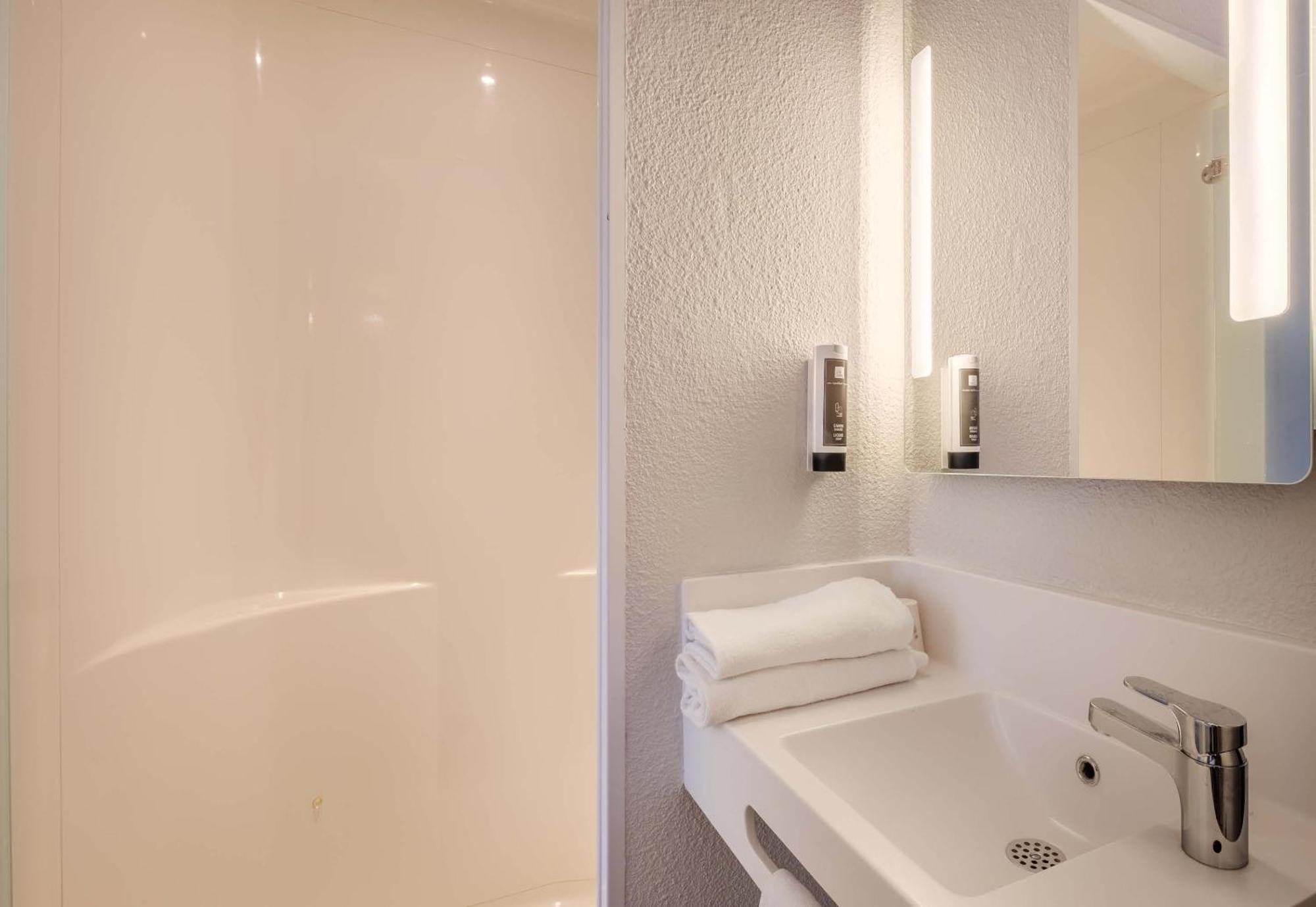ביו B&B Hotel Antibes Sophia Antipolis מראה חיצוני תמונה